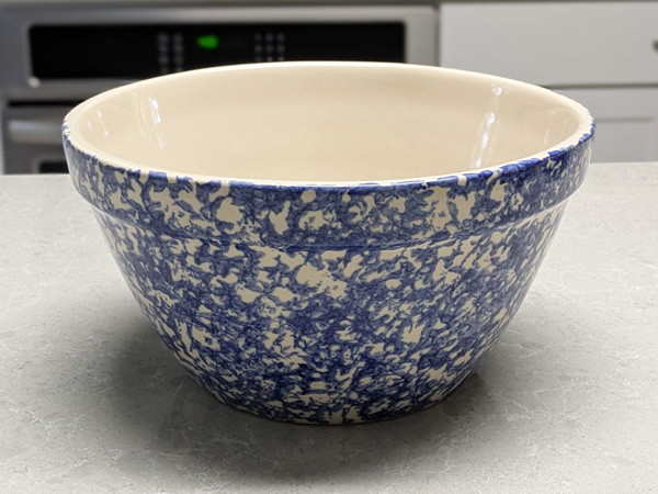 Ohio Stoneware blue spongeware mixing bowl, 10 inch, with cream glazed interior