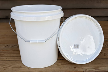 5 Gallon Food Grade Bucket with Tear Strip Lid